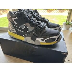 Nike Air Trainer 1 Utility Dark Smoke Grey DH7338-001 Black/Gray/Yellow Sneakers